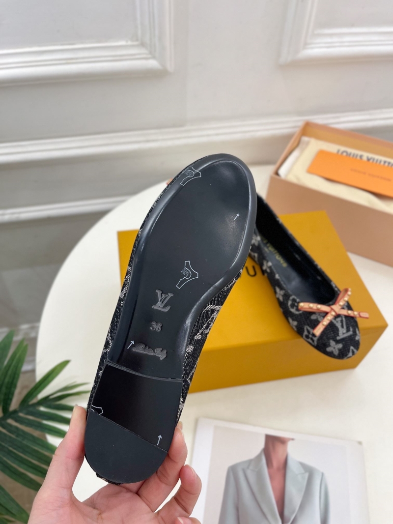 LV flat shoes